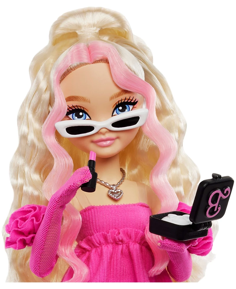 Barbie Dream Besties Barbie Malibu Doll and Accessories