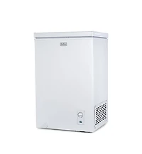 Black+Decker 2.7 Cu. Ft. Compact Chest Freezer, Deep Freezer Holds Up To 94.5 Lbs. of Frozen Food, Removable Storage Basket, Mechanical Temperature Co