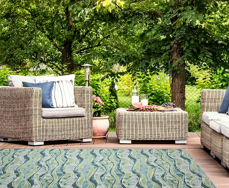 Liora Manne' Marina Wave 4'10"x7'6" Area Rug