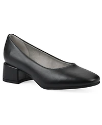 Cliffs by White Mountain Women's Quintesa Block Pumps