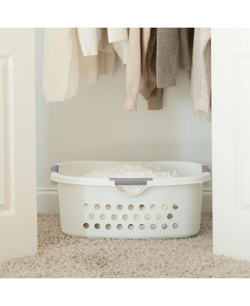Iris Usa 50L Plastic Hip Hold Laundry Basket with Built-In Comfort Carry Handles, 3-Pack, 1.5 Bushel, Clothes Hamper, Laundry Hamper, Ventilation Hole