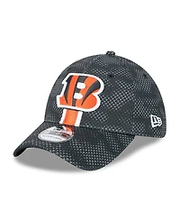 New Era Men's Black Cincinnati Bengals 2024 Sideline 39THIRTY Flex Hat