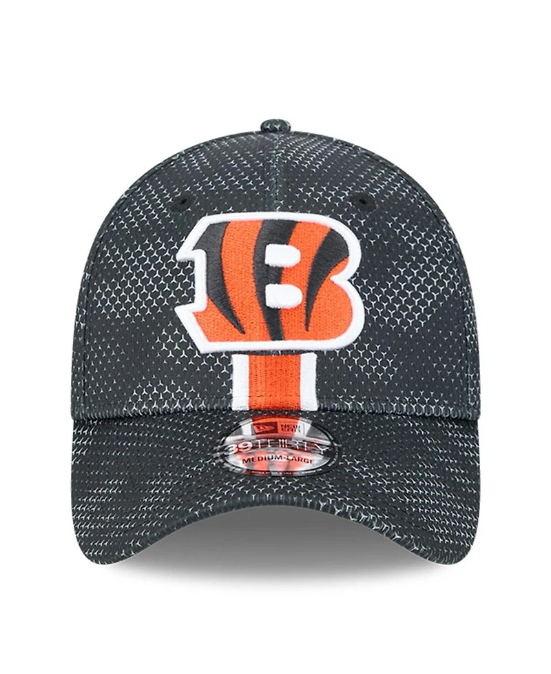 New Era Men's Black Cincinnati Bengals 2024 Sideline 39THIRTY Flex Hat