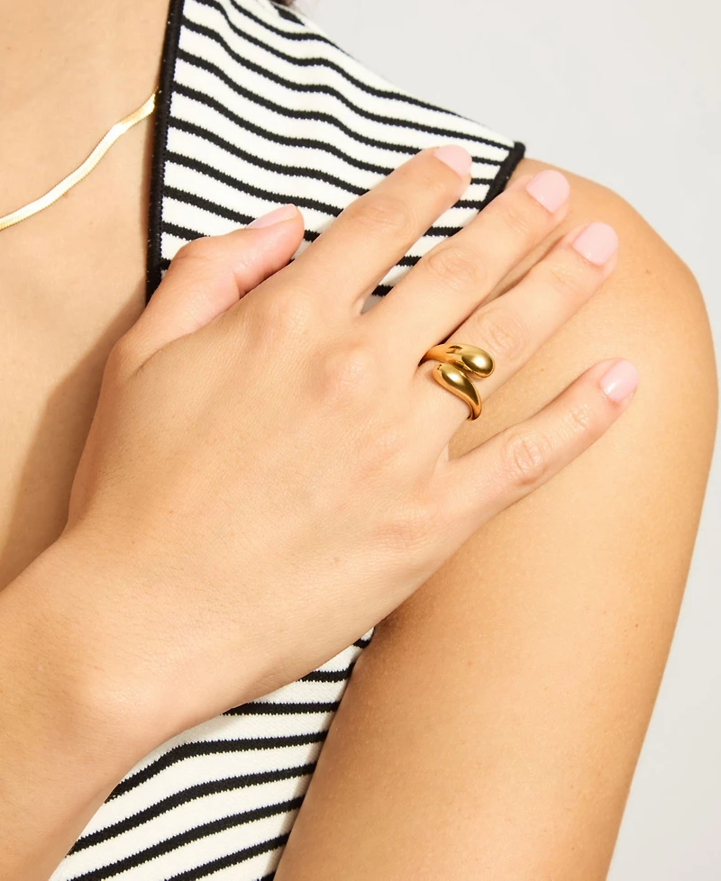 Adornia Gold Tarnish Resistant Overlapping Chunky Bands Ring