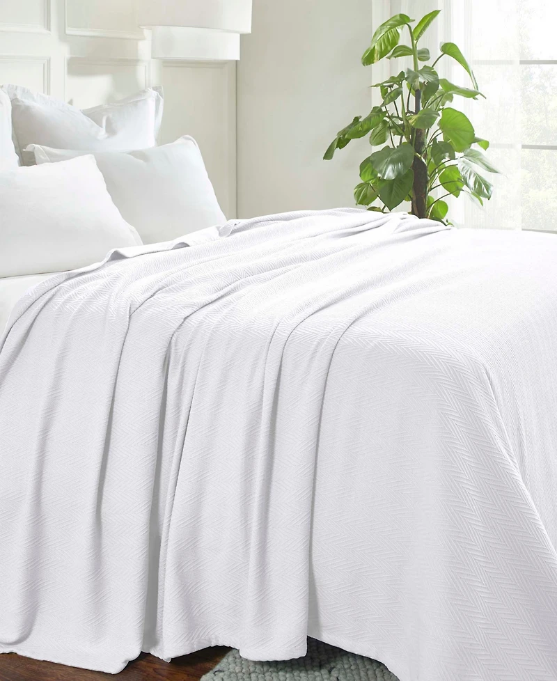 Superior Chevron All-Season Cotton Blanket