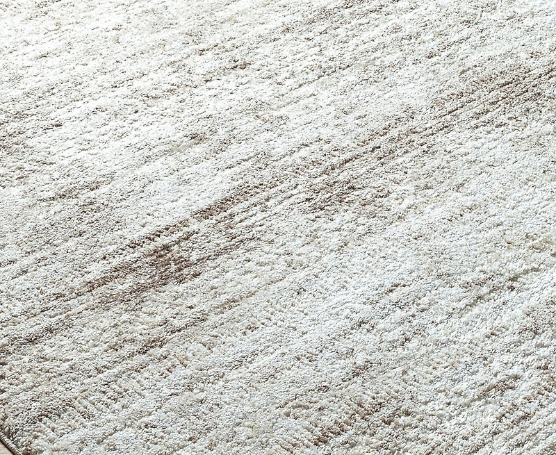 Livabliss Andorra Plus Arp-2310 5'3"x7'3" Area Rug