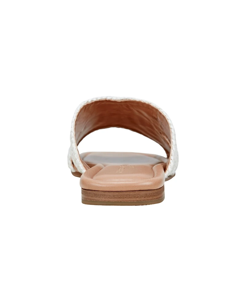 Marc Fisher Ltd Women's Narda Square Toe Flat Sandals