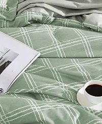 Swift Home Grid Plaid Reversible 7-Pc. Comforter Set