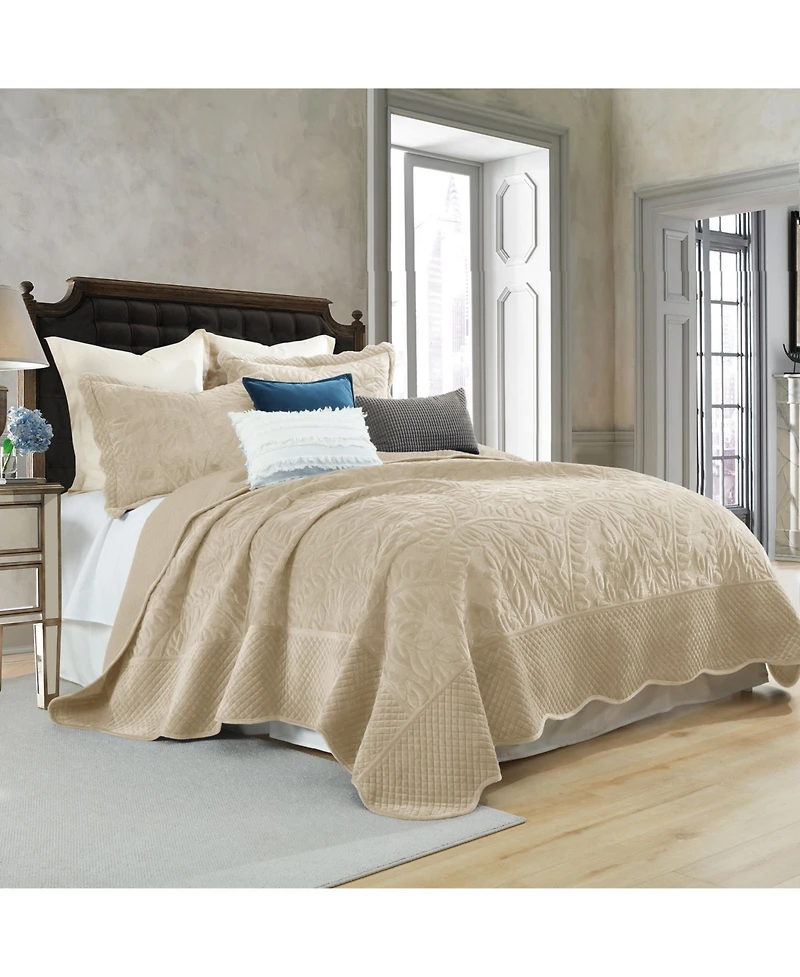 MarCielo 3 Pc Luxury Velvet Oversized Embroidery Soft and Plush Quilt Set King