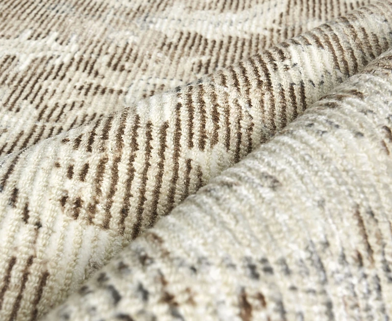 Exquisite Rugs Tuscany 4106 8'x10' Area Rug