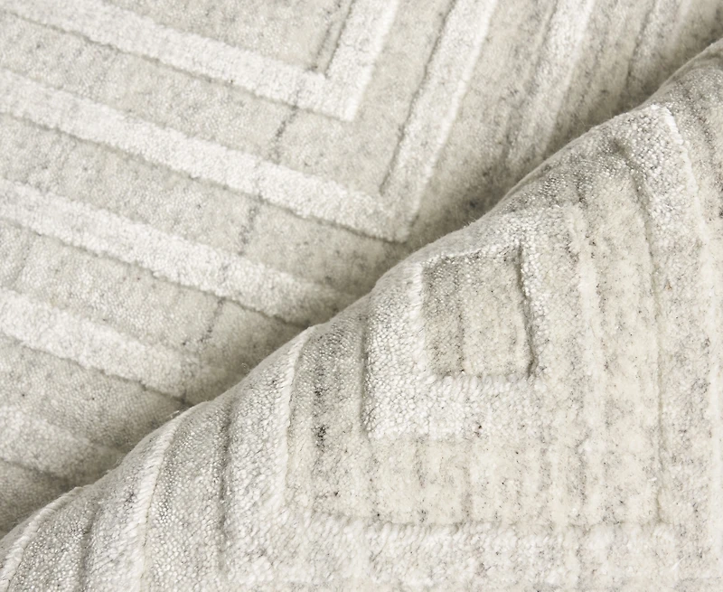 Exquisite Rugs Castelli 3975 8'x10' Area Rug