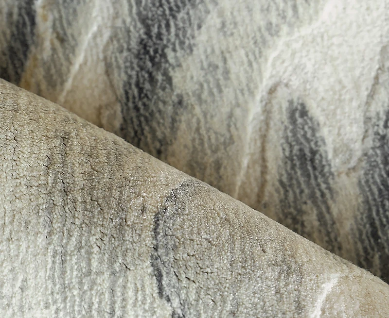 Exquisite Rugs Gianni 6648 8'x10' Area Rug