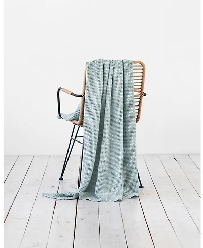 MagicLinen Waffle Throw