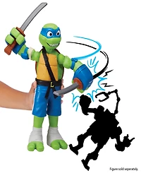 Teenage Mutant Ninja Turtles Giant Roll N Punch Leonardo Action Figure toy