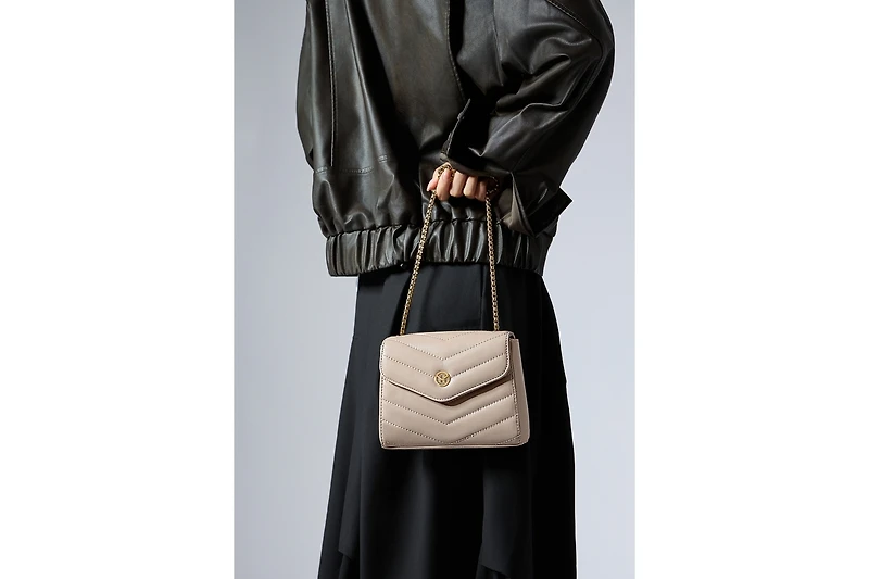 Women's Flap Chain Bag Classic Quilted Victoria Hyde