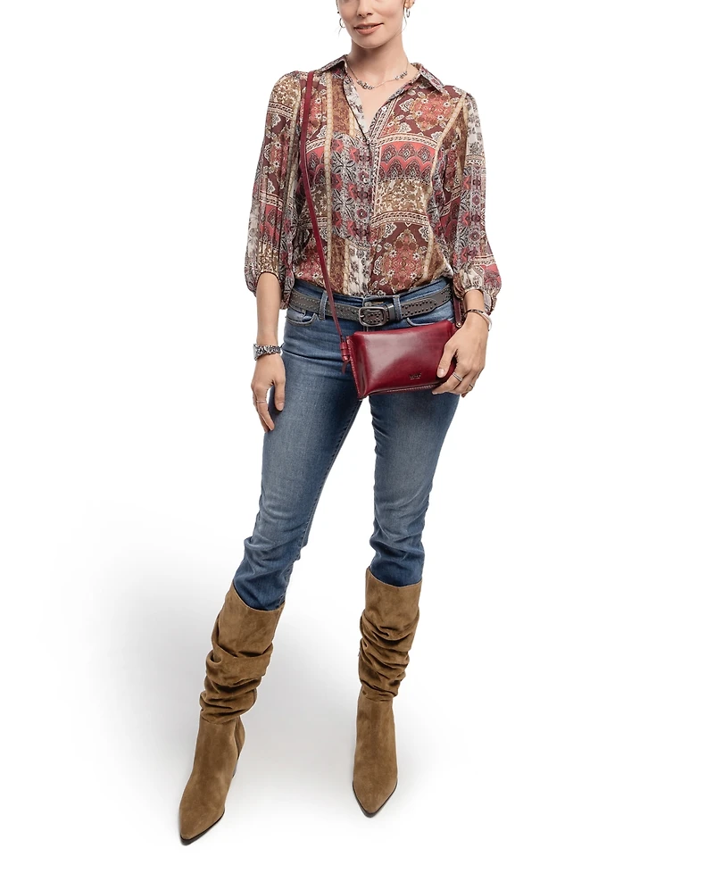 Old Trend Snapper Vintage Crossbody Bag