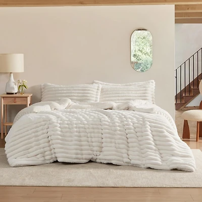 Roll Cakes Chunky Bunny - Coma Inducer Oversized Comforter Set - Cream,Queen