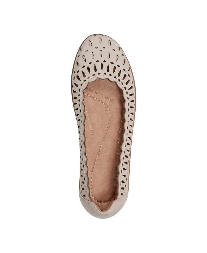 Earth Women's Luna Cutout Ballet Flats