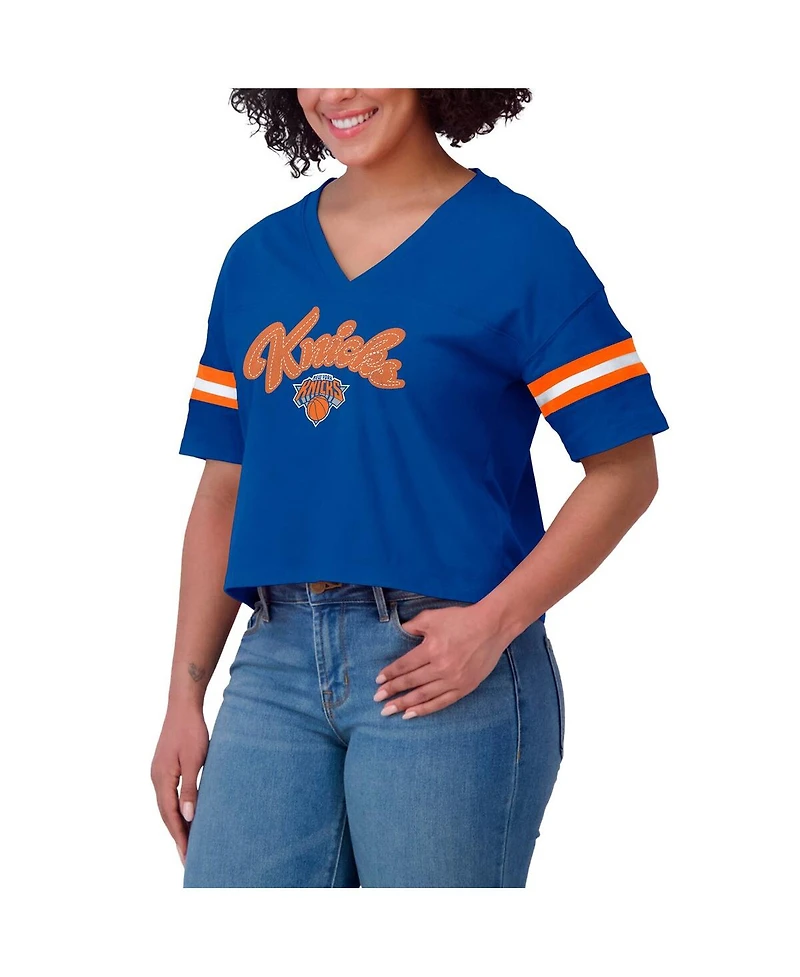 Wear by Erin Andrews Women's Blue New York Knicks Plus Color Block Boxy V-Neck T-Shirt