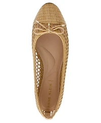 Anne Klein Women's Luci Raffia Cap Toe Ballet Flats