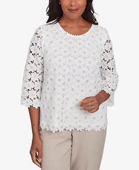 Alfred Dunner Women's Kensington Gardens Daisy Woven Lace Crew Neck Top