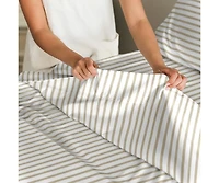 4 Piece Microfiber Sheet Set - Queen