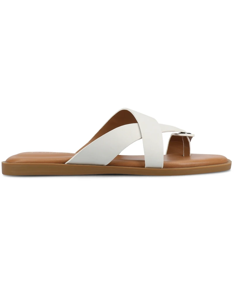 Journee Collection Women's Prizzie Toe Ring Strappy Flat Sandals
