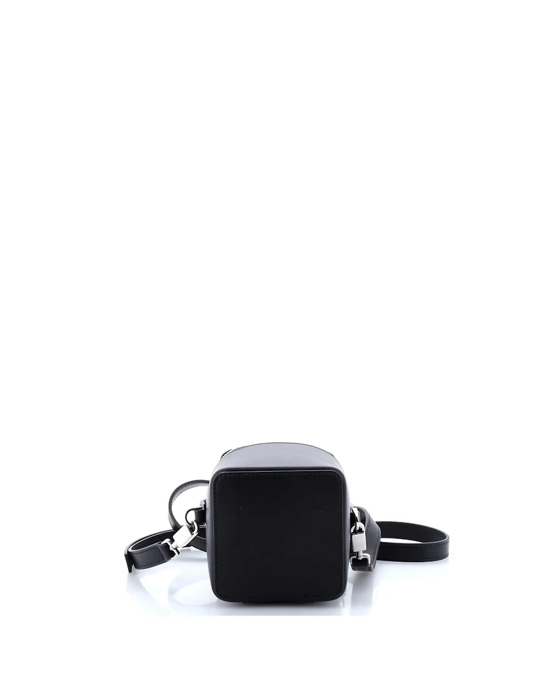 Pre-Owned Salvatore Ferragamo Micro Gancicni Top Handle Vanity Case Leather