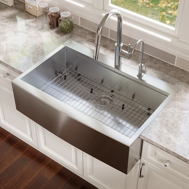 DeerValley 33 in. x 22 in. Single Bowl Apron Front Stainless Steel Kitchen Sink with Accessories