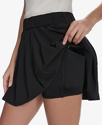 Starter Women's Solid-Color Pleated Stretch Pull-On Skort