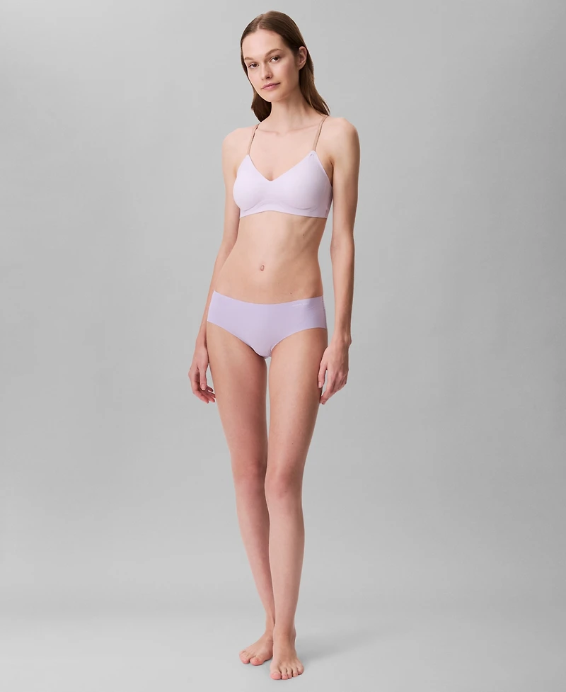 Calvin Klein Women's Invisibles Microfiber Stretch Hipster Underwear D3429