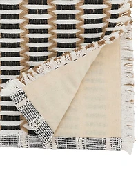 Saro Lifestyle Textured Weave Table Runner, 14" x 72"