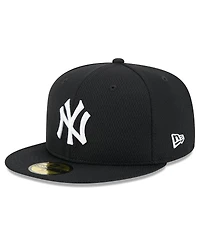 New Era Men's Black New York Yankees 2025 Mlb Clubhouse 59FIFTY Fitted Hat