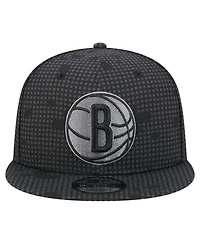 New Era Men's Black Brooklyn Nets Midnight Ink Pop Outline 9FIFTY Snapback Hat