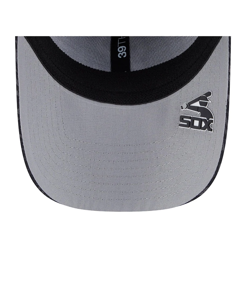 New Era Men's / Chicago White Sox 2025 Mlb Clubhouse 39THIRTY Flex Hat