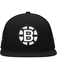 Mitchell & Ness Men's Black Boston Bruins Team Snapback Hat
