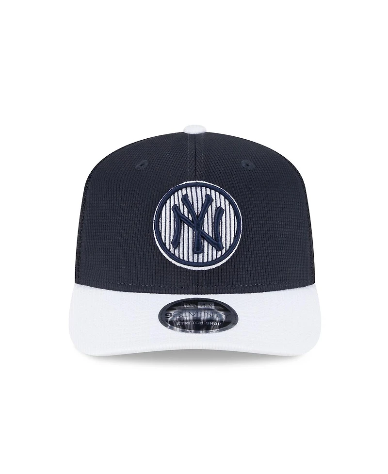 New Era Men's Navy/White New York Yankees 2025 Batting Practice 9SEVENTY Stretch-Snap Trucker Hat