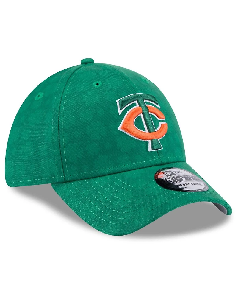 New Era Men's Kelly Green Minnesota Twins St. Patrick's Day 39THIRTY Flex Hat
