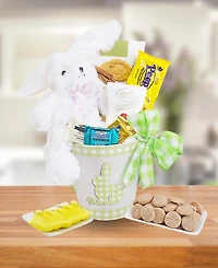 Alder Creek Gift Baskets Happy Easter Gingham Basket, 8 Pieces