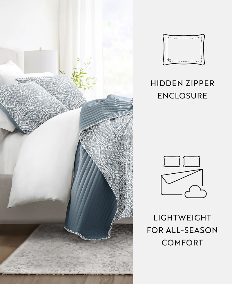 ienjoy Home Scallop Reversible -Pc. Lightweight Quilt Set