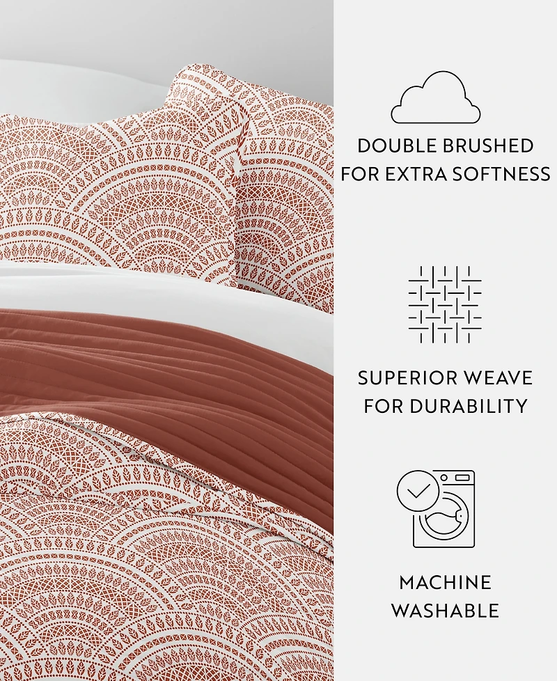 ienjoy Home Scallop Reversible 3-Pc. Lightweight Quilt Set, King/California King
