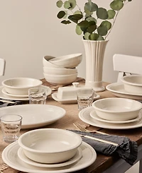 Fiesta Linen Classic Rim Dinner Plate