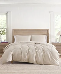 Tommy Hilfiger Monogram Matelasse Duvet Cover Set