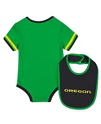 Colosseum Baby Boys and Girls 2-Piece Green Oregon Ducks Bodysuit and Bib Set