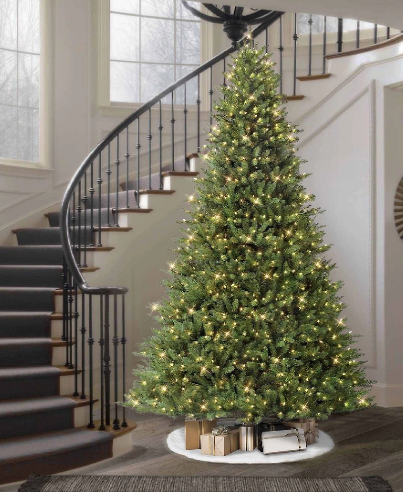Puleo 9FT Pre-Lit Franklin Fir Artificial Christmas Tree