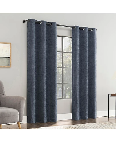 Isidora Velvet Magnetic Closure 100% Blackout Grommet Curtain Panel
