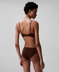Calvin Klein Women's Form To Body Lightly Lined Triangle Bralette QF6758