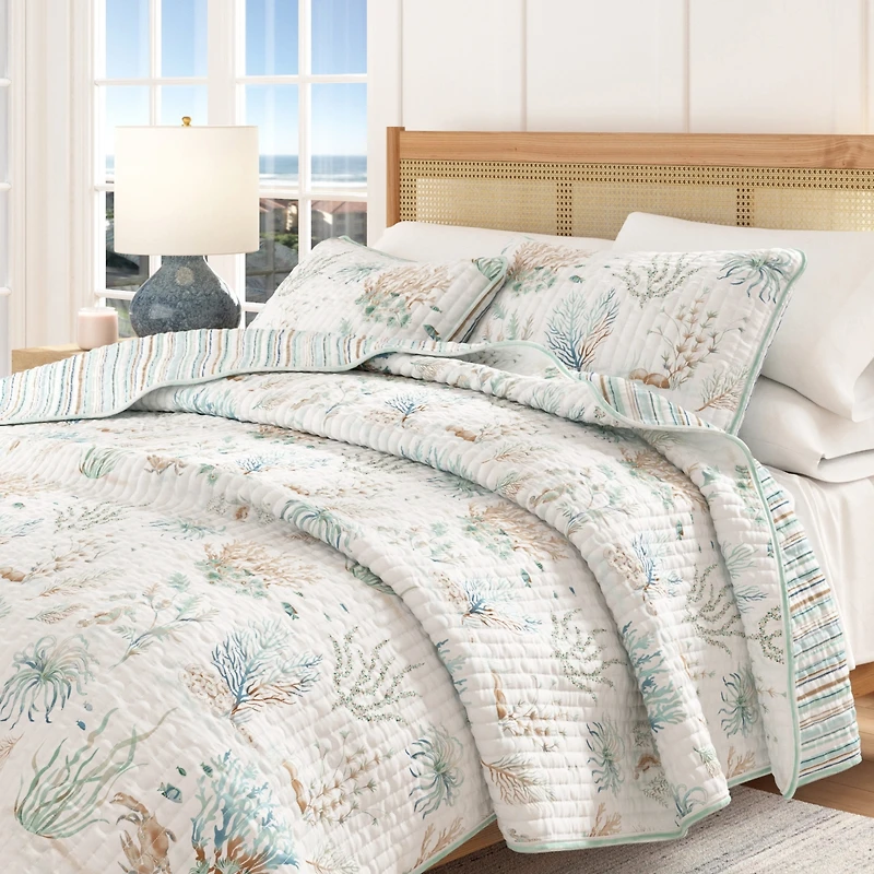 Linery & Co. Cotton Stitched Reversible Coastal 3 Piece Quilt and Sham Set