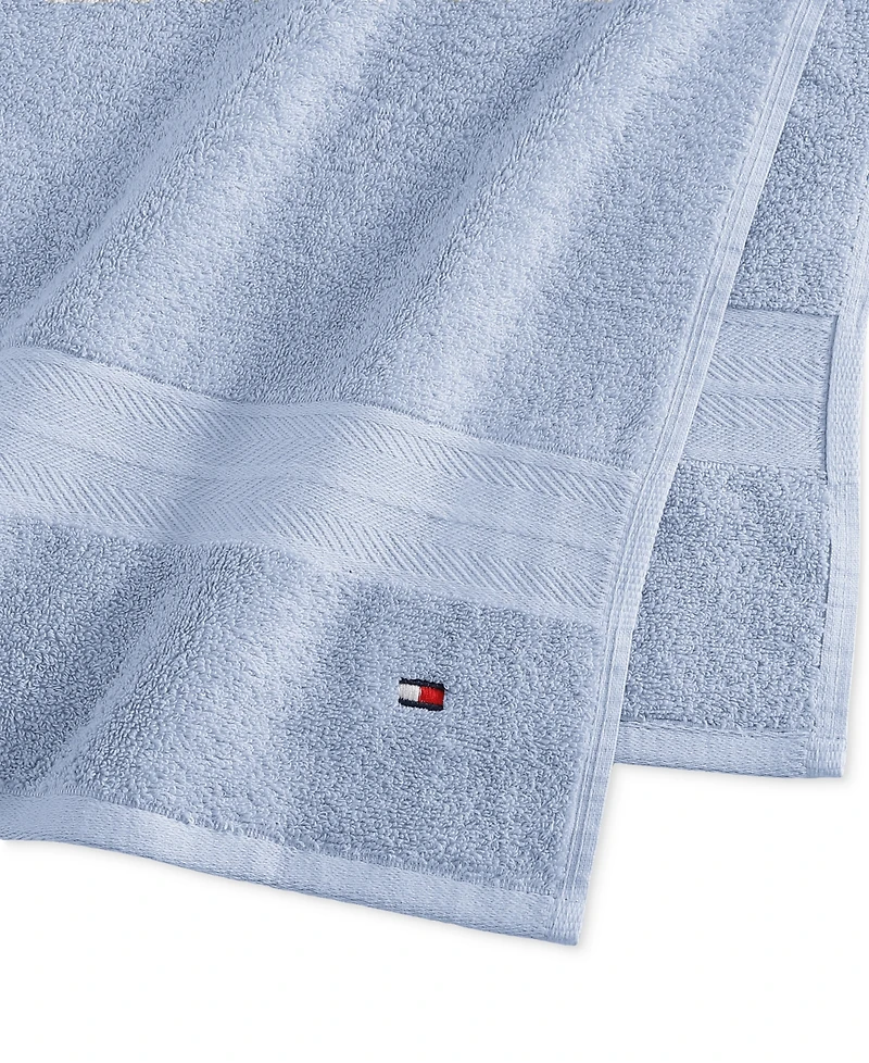 Tommy Hilfiger Home Modern American Solid Cotton Bath Towel, 30" x 54"