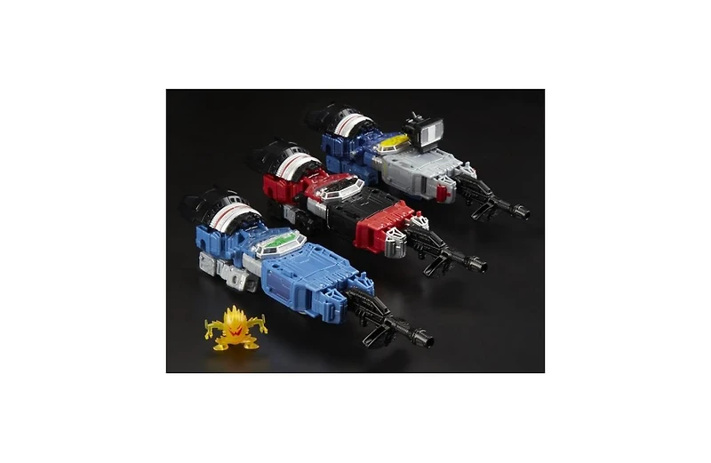 Refraktor Reconnaissance Team Exclusive Three Pack Deluxe Class | Transformers Generations War for Cybertron Siege Chapter